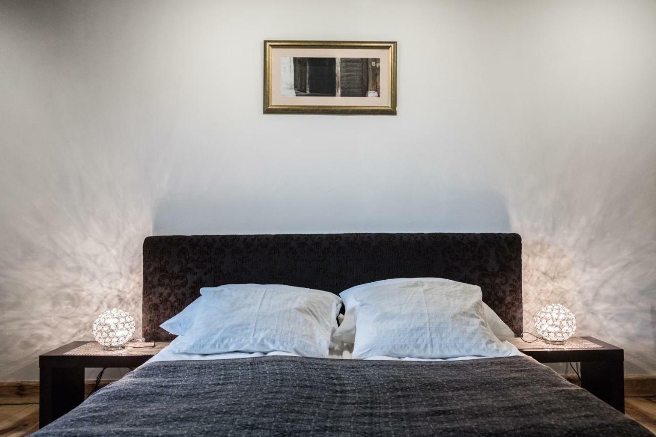 Apartament Galeria เจโลนากูรา ภายนอก รูปภาพ